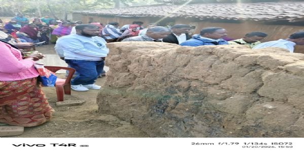 चर्च के प्रचारक की माता की अंत्‍येष्टि में शामिल हुए विधायक