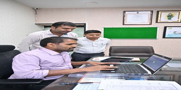 ई-ऑफिस में धमतरी की उल्लेखनीय छलांग