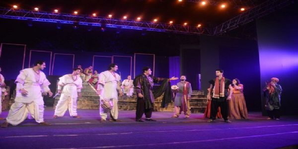 महाभारत समागम के पांचवें दिन जय, अभिमन्‍यु वध और अंधायुग का हुआ मंचन