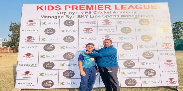 किड्स प्रीमियर क्रिकेट लीग-2026 : 59 रन से जीतीं द आर्यंस बेशर्स की टीम