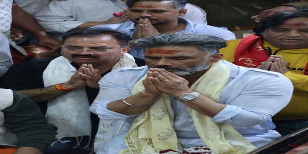 Sunil Shetty visited Baba Mahakal