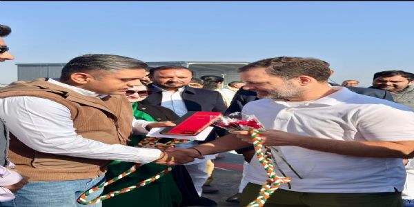 उत्तराखंड व हरियाणा के जिला अध्यक्षों से बोले राहुल गांधी, दबाव में न करें काम