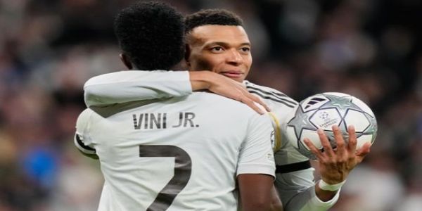 किलियन एमबाप्पे और विनीसियस जूनियर