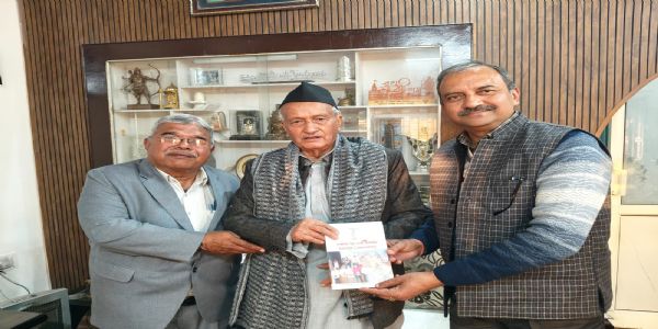 भगत सिंह कोश्यारी ने लिया देहदान का संकल्प