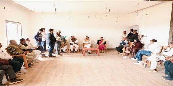 उप मुख्यमंत्री शुक्ल ने हिनौती गौधाम का किया निरीक्षण, निर्माण कार्यों को तत्परता से पूरा करने के निर्देश