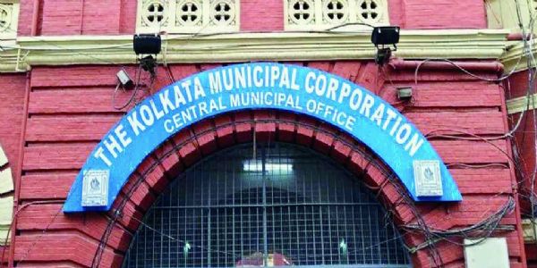 कोलकाता में बढ़ते वायु प्रदूषण पर निगम की पहल, पर्यावरणविदों ने कहा - कदम नाकाफी