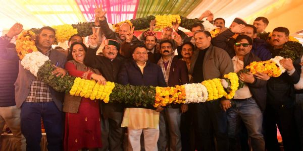 जयराम कहते थे मंडी मेरी है तो बताएं कंगना कहां है: विनय कुमार