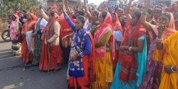 ग्रामीणों ने ठप किया केबीपीएल कंपनी का काम, सांसद ने आंदोलन की चेतावनी