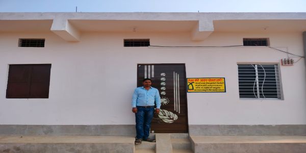 बलरामपुर : कच्चे घर से पक्के आशियाने तक, प्रधानमंत्री आवास योजना ने बदली दीपक केशरी की जिंदगी
