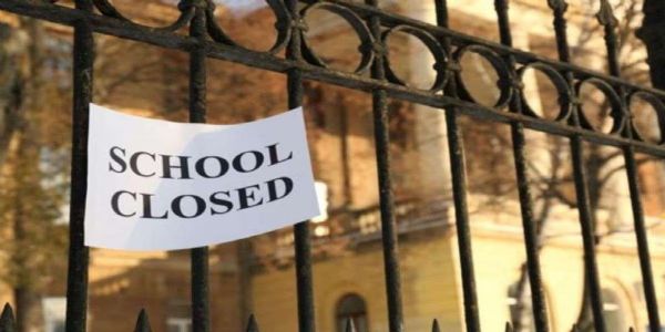 सरस्वती पूजा से पहले छुट्टी पर नाराजगी