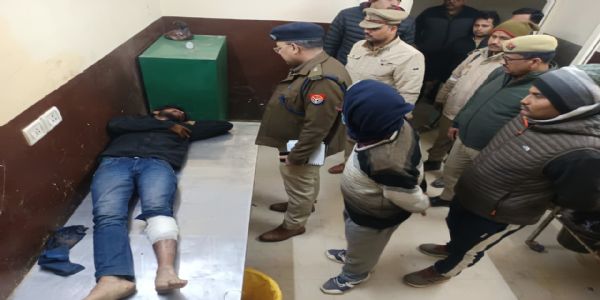 पुलिस मुठभेड़ में गोवंश चोरी का आरोपित गिरफ्तार