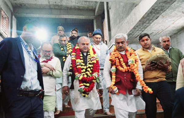 मप्र विधानसभा अध्यक्ष ने अयोध्या पहुंचकर श्री रामलला एवं श्री हनुमानगढ़ी के किए दर्शन