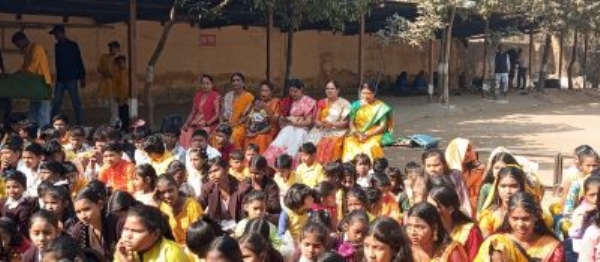 सरस्वती शिशु मंदिर कुसमुंडा में सरस्वती पूजन के साथ विद्यारंभ संस्कार सम्पन्न