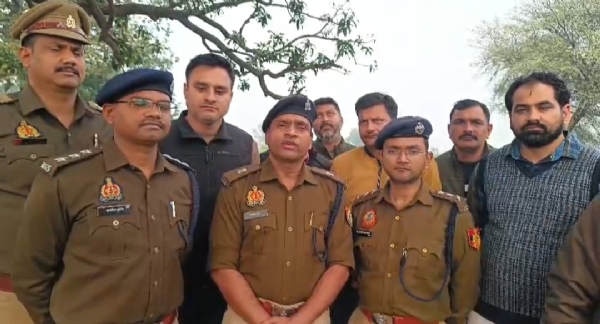 मौके पर पुलिस