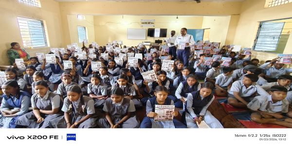 जांजगीर-चांपा: 37वें सड़क सुरक्षा माह के तहत चित्रकला प्रतियोगिता, बच्चों को यातायात नियमों की दी गई जानकारी