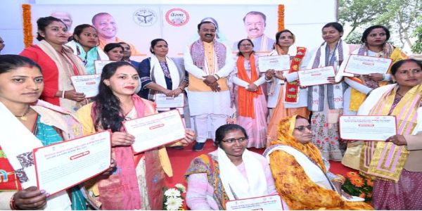 लखपति दीदी अभियान को जन-आंदोलन का रूप दिया जायेगा: केशव प्रसाद मौर्य