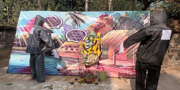 हुगली में एसआईआर थीम पर आयोजित सरस्वती पूजा बनी चर्चा का विषय