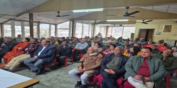 आरोग्य भारती संस्था द्वारा प्रबुद्ध जन संगोष्ठी का आयोजन