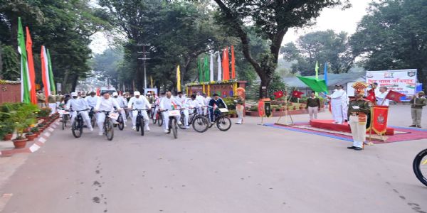 फिट इंडिया संडे ऑन साइकिल अभियान के तहत एसएसबी की भव्य साइकिल रैली