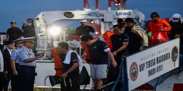 दक्षिणी फिलीपींस में फेरी डूबने से कम से कम 13 लोगों की मौत, 244 को बचाया गया