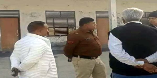 हिसार में हादसा, दम घुटने से तीन की मौत, दो गंभीर