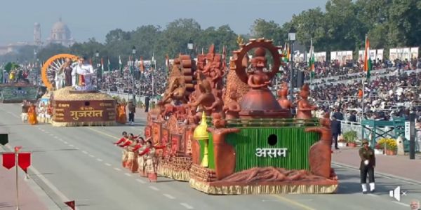 नई दिल्ली के गणतंत्र दिवस परेड में असम की झांकी ने मोहा सबका मन
