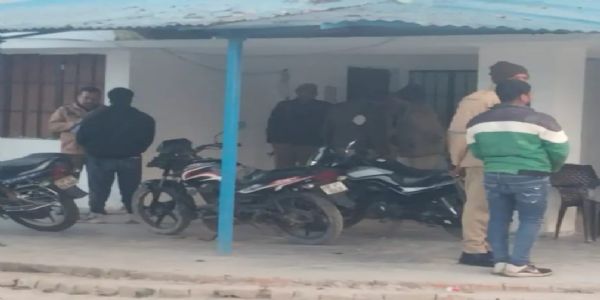 मछली फार्म पर कर्मचारियों को बंधक बनाकर की लाखों की लूट