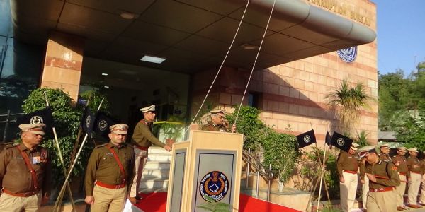 एसीबी में उत्कृष्ट कार्य के लिए चार अधिकारी और कर्मचारी सम्मानित