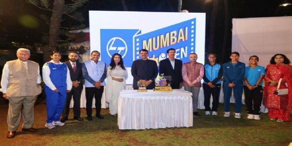 मुख्यमंत्री देवेंद्र फडणवीस ने 2026 एलएंडटी मुंबई ओपन डब्ल्यूटीए 125के सीरीज की ट्रॉफी का किया अनावरण मुख्यमंत्री देवेंद्र फडणवीस ने 2026 एलएंडटी मुंबई ओपन डब्ल्यूटीए 125के सीरीज की ट्रॉफी का किया अनावरण