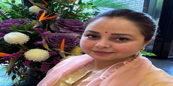 रोहिणी आचार्य का तेजस्वी यादव पर तंज, लालू जी के संघर्ष को धो दिया