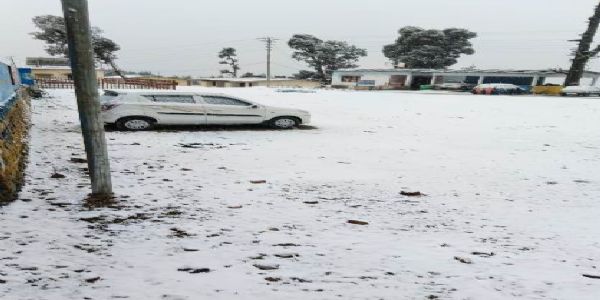 उत्तराखंड में मौसम ने फिर बदली करवट, बारिश और बर्फबारी की चेतावनी