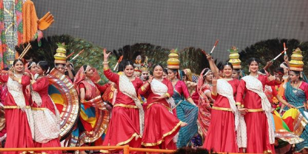 यूपी दिवस समारोह का समापन : ओशन बैंड के रॉक फ्यूज़न और प्रतिभा सिंह बघेल की भजन संध्या ने बांधा समां