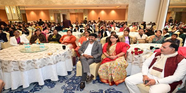 माँ भारती के प्रति हमारी भक्ति और समर्पण का प्रतीक है वंदे मातरम: मंत्री नंदी