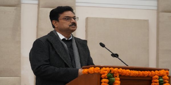 डीयू साहित्य महोत्सव को लेकर कुलपति ने ली समीक्षा बैठक