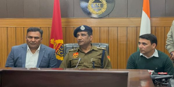 विदेश में बैठे शीलू ने करवाई वारदात, तीन बदमाश गिरफ्तार : पुलिस अधीक्षक
