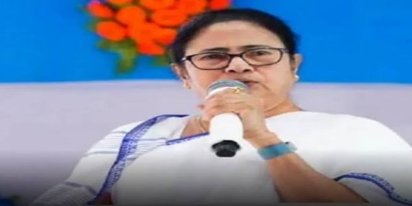 अजीत पवार के निधन पर ममता बनर्जी ने जताया शोक