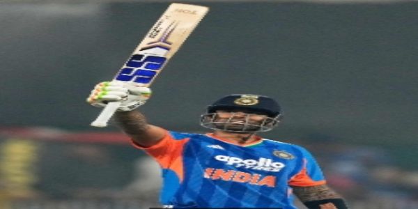 आईसीसी टी-20आई रैंकिंग में सूर्यकुमार यादव ने पांच पायदान की लगाई छलांग