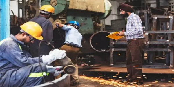 देश के औद्योगिक उत्पादन की वृद्धि दर दिसंबर में दो साल के उच्च स्तर 7.8 फीसदी पर