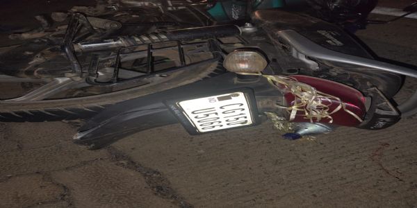 अंबिकापुर: धान लोड ट्रेक्टर से भीषण टक्कर, माेटरसाइकिल सवार दो युवकों की दर्दनाक मौत