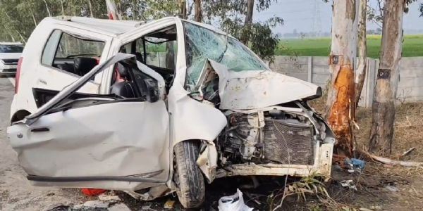कैथल:पशु काे बचाने के चक्कर में पेड़ से भिड़ी कार, एक ही परिवार के तीन मरे