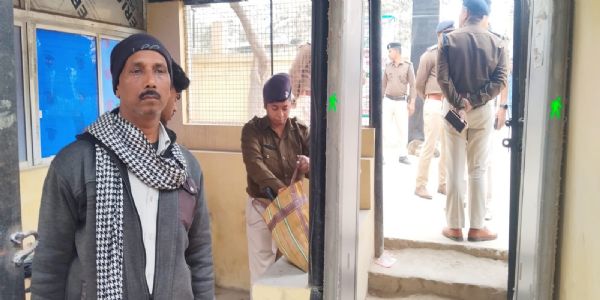 व्यवहार न्यायालय की सुरक्षा का जायजा लेने पहुंचे एसडीपीओ