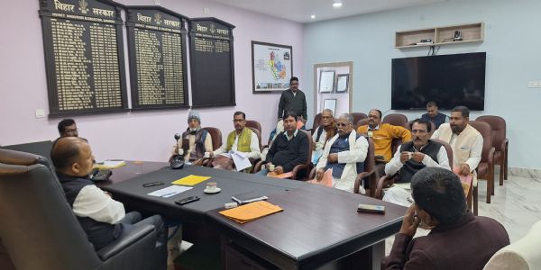 कोशी निर्वाचन : 2026 के संदर्भ में राजनीतिक दलों के प्रतिनिधियों के साथ बैठक