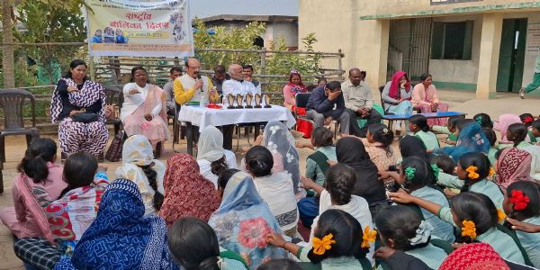 राष्ट्रीय बालिका दिवस पर चित्रांकन प्रतियोगिता का आयोजन