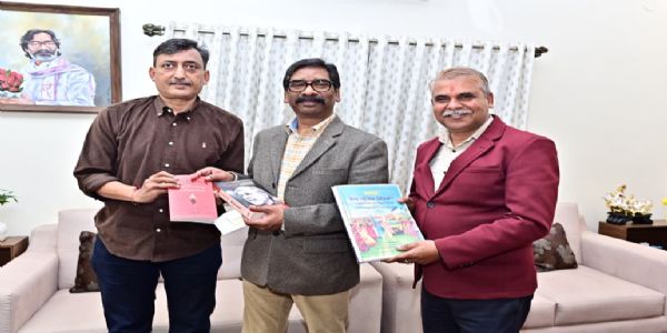 मुख्यमंत्री से मिले कैलाश सत्यार्थी के सहयोगी