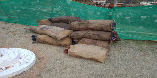 अंबिकापुर : अमेरा खदान में संदिग्ध घुसपैठ, 7 लोग गिरफ्तार, 6 बाइक और कोयला जब्त