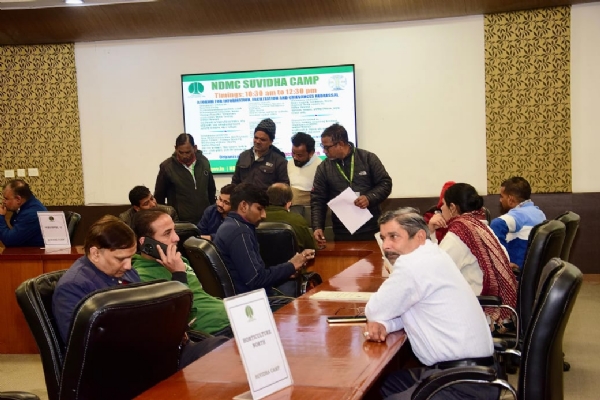 एनडीएमसी के सुविधा कैंप की फाेटाे