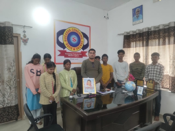 सावित्रीबाई ने महिलाओं में स्वावलंबन व समानता की भावना से प्रेरित किया : सकलदीप सावित्रीबाई ने महिलाओं में स्वावलंबन व समानता की भावना से प्रेरित किया : सकलदीप