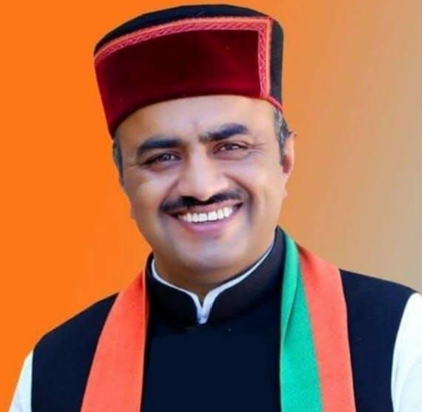 कानून व्यवस्था चरमराई