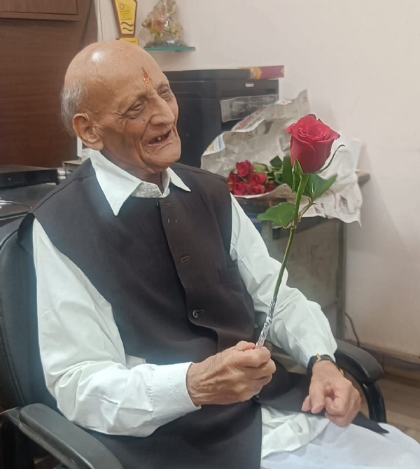 स्‍वर्गीय भागचंद पोद्दार की फाइल फोटो