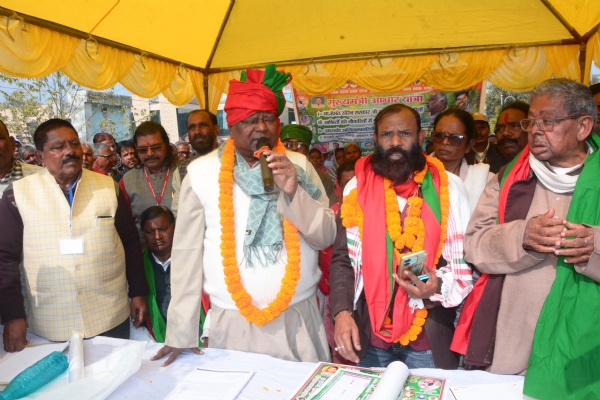 कार्यक्रम को संबोधित करते हुए विधायक